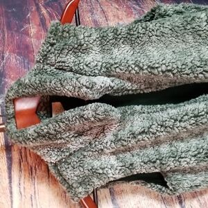 Fantastic Fawn | Faux Shearling Sherpa Vest